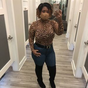 Meet your Posher, Selina